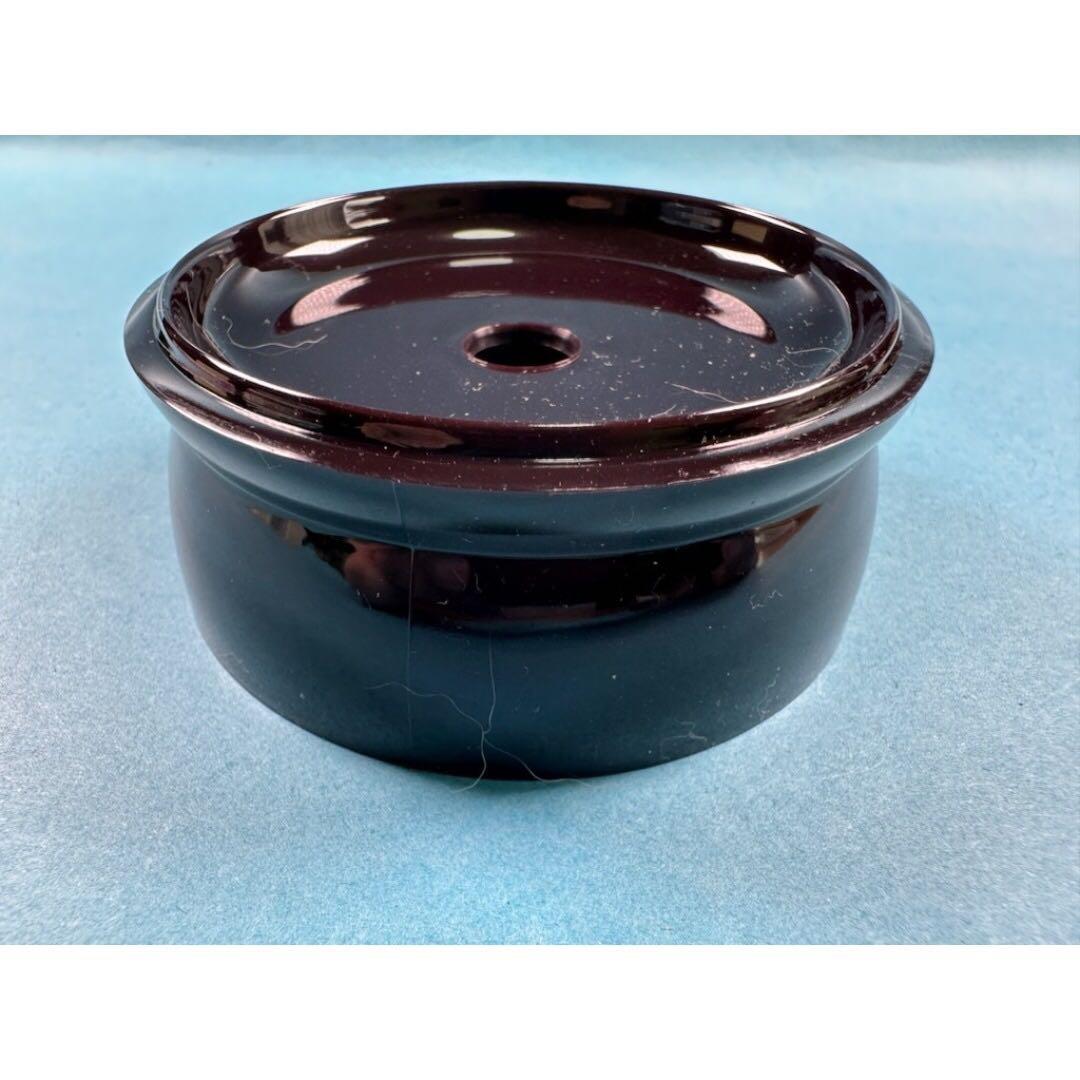 黒い蓋つき煮物椀