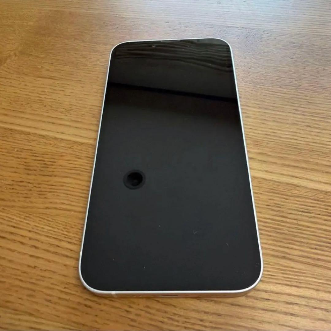 iPhone13 本体　スターライト　128gb