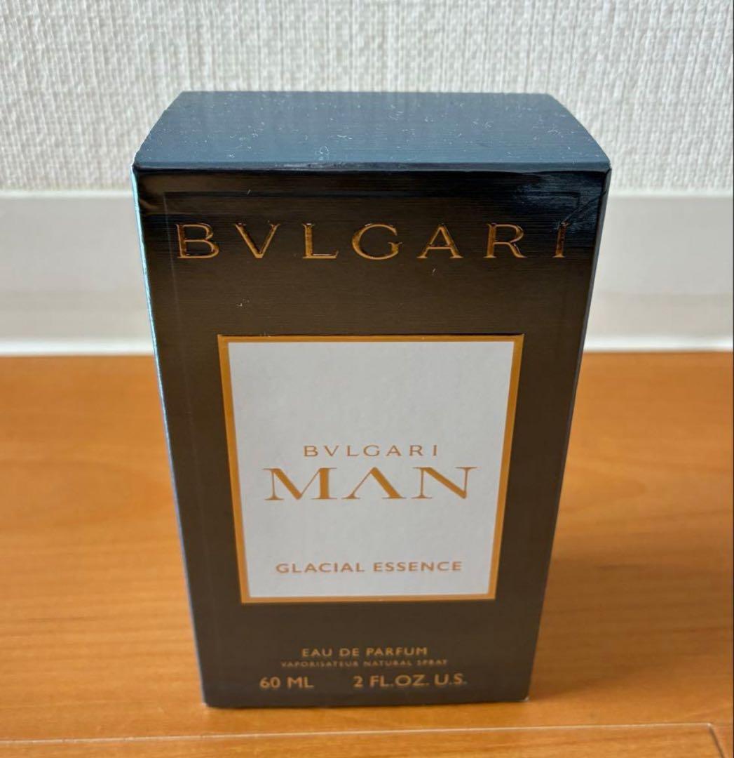 未使用　ブルガリ　マン　グレイシェルエッセンス　60ml オードパルファム