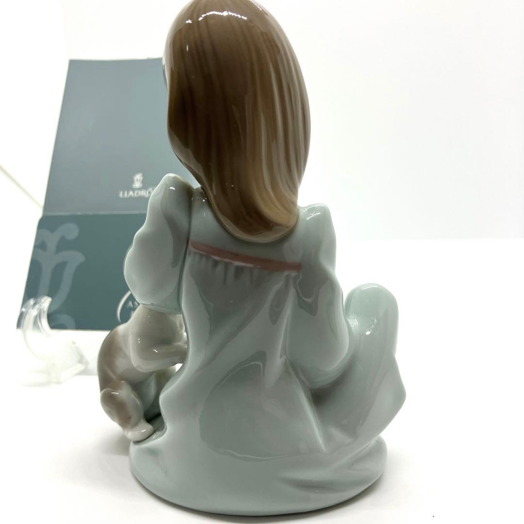 リヤドロ LLADRO 5640 猫のお昼寝 フギュリン
