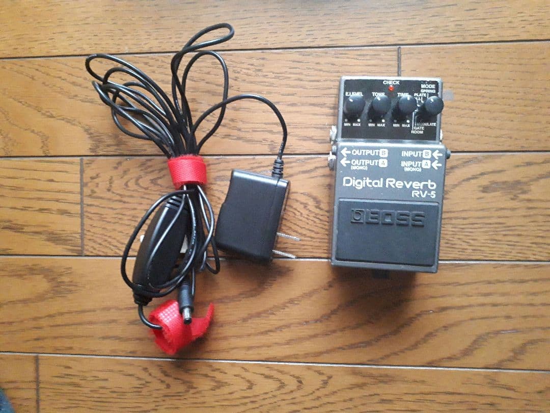 ギター BOSS Digital reverb RV-5