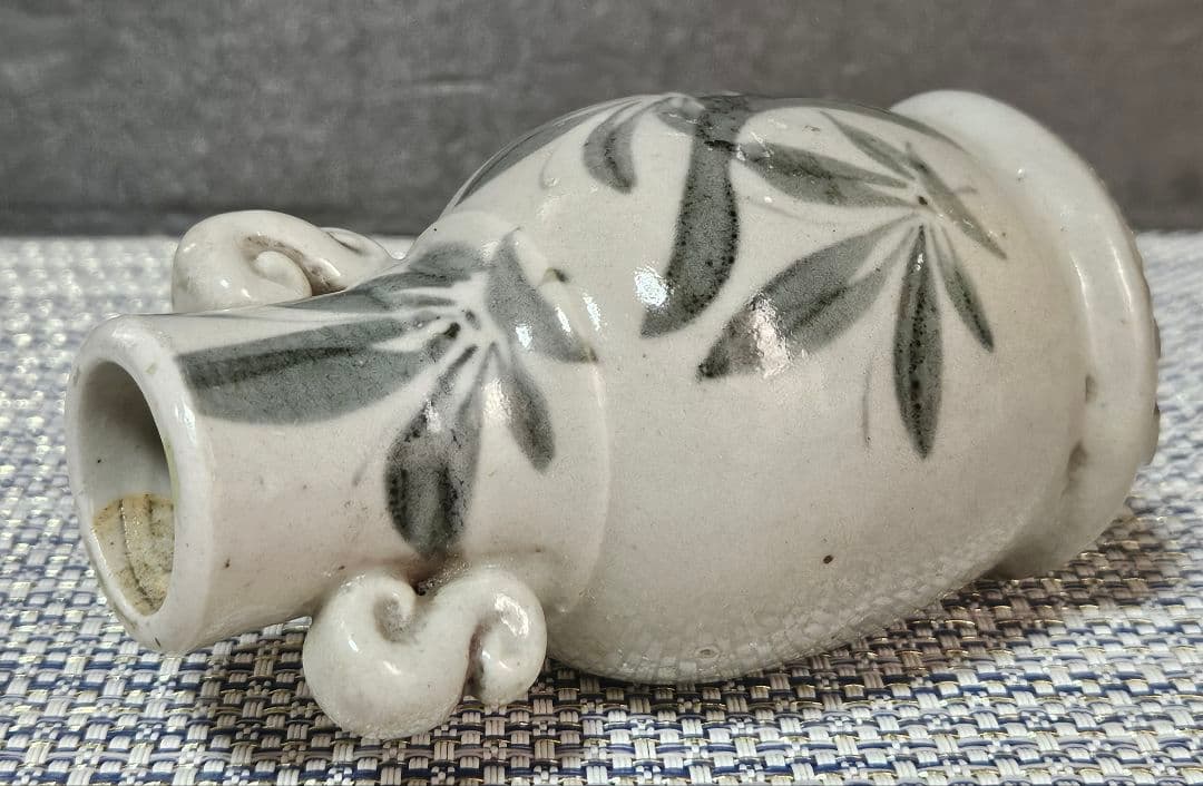 江戸時代中期頃　古伊万里　染付　葉文様 紅葉文様　双耳　花入れ　花生け　波佐見焼