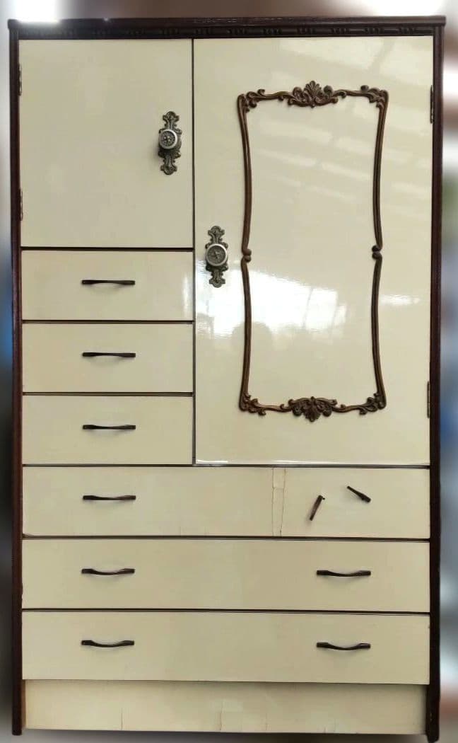 【送料込: たのメル便】洋服ダンス 昭和レトロ ※取りに来れば300円