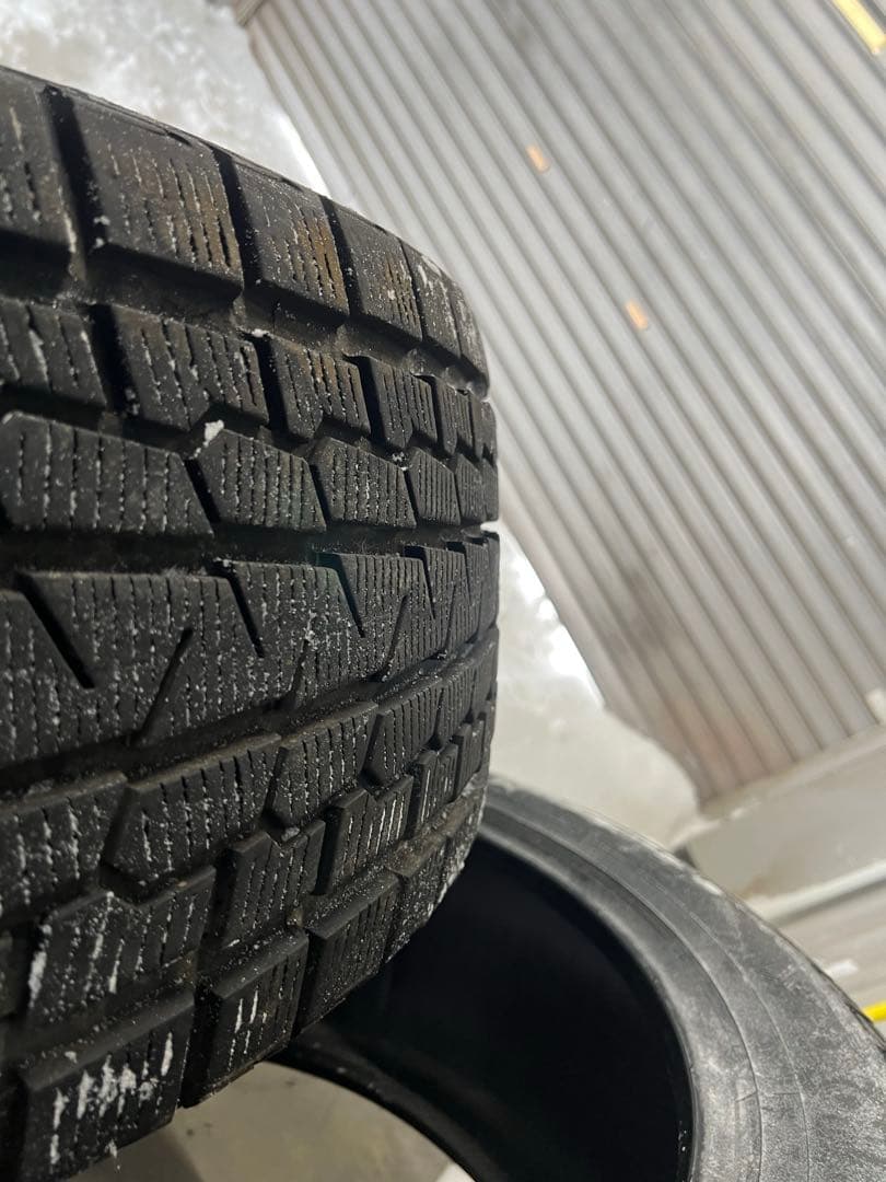 【バリ目】22インチ　スタッドレス　ヨコハマ285/45R22 4本セット