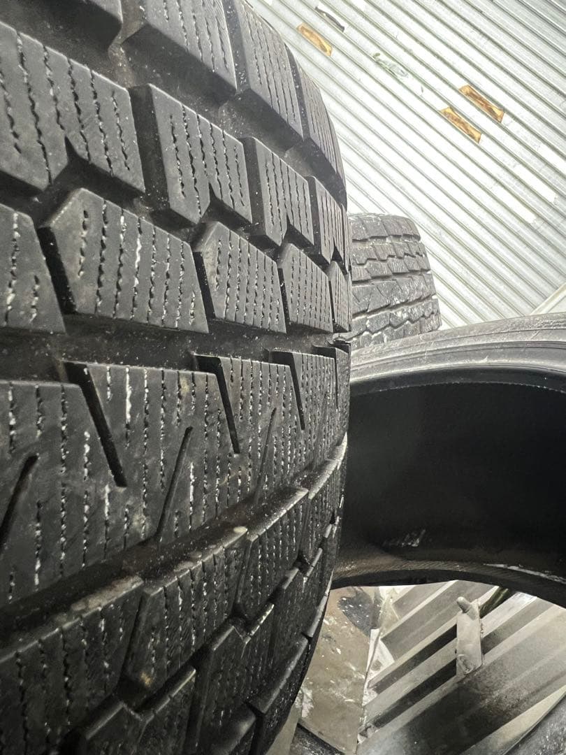 【バリ目】22インチ　スタッドレス　ヨコハマ285/45R22 4本セット