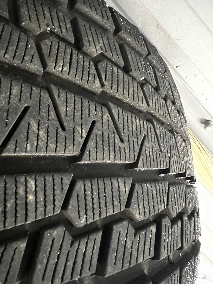 【バリ目】22インチ　スタッドレス　ヨコハマ285/45R22 4本セット