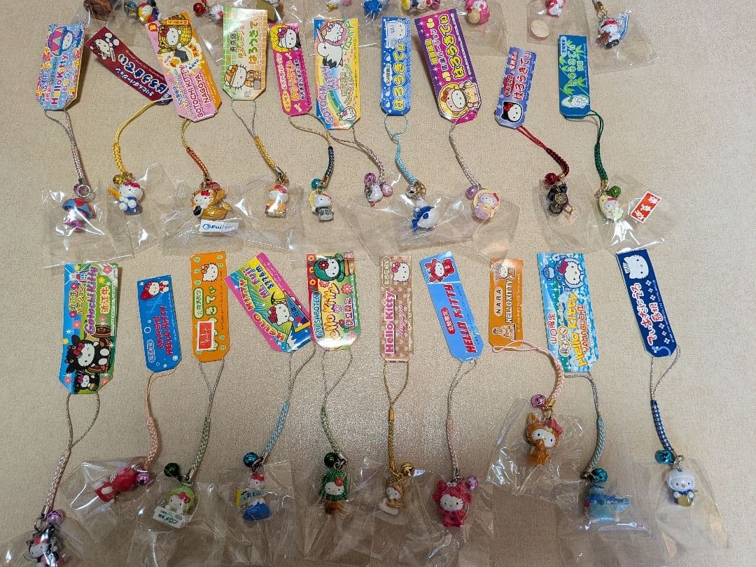 ご当地限定　キティ　根付　100個　レアあり