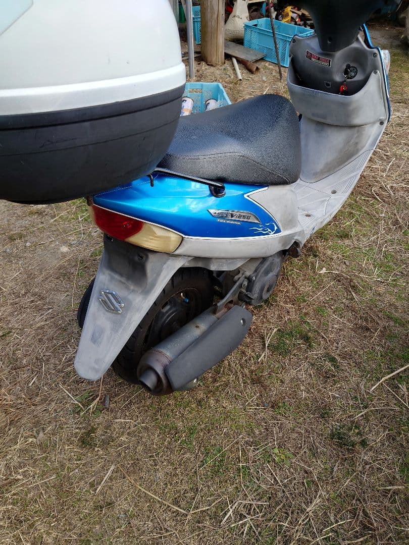 アドレスV125G CF46A 排ガス規制前 フロントカウル 割れ有り
