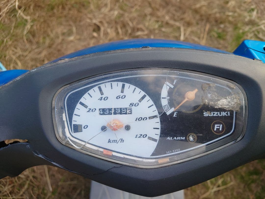 アドレスV125G CF46A 排ガス規制前 フロントカウル 割れ有り