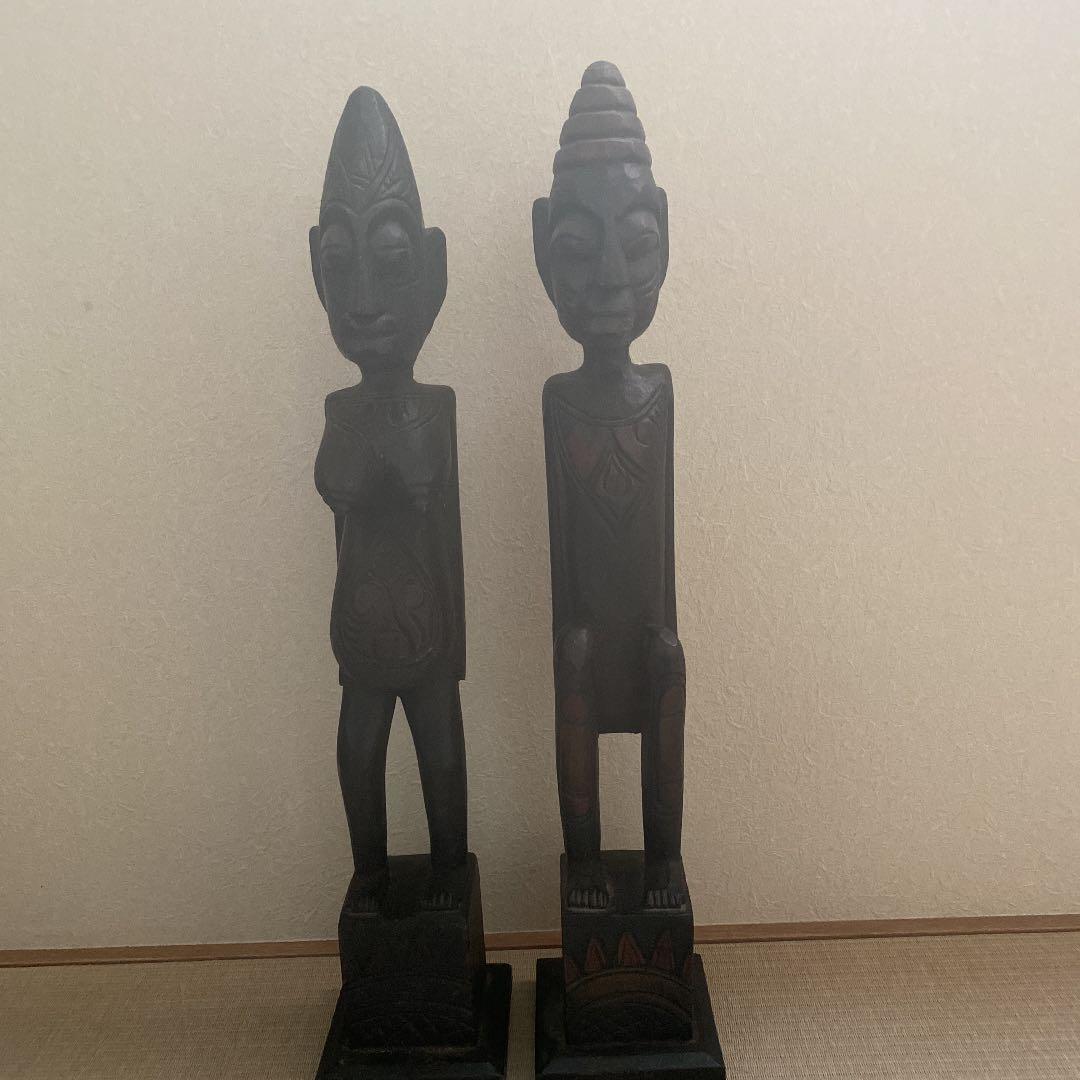 アジアン雑貨置物　木彫りプリミティブ人形男女ペア