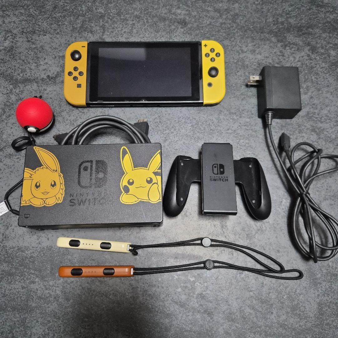 Nintendo Switch ピカチュウデザイン