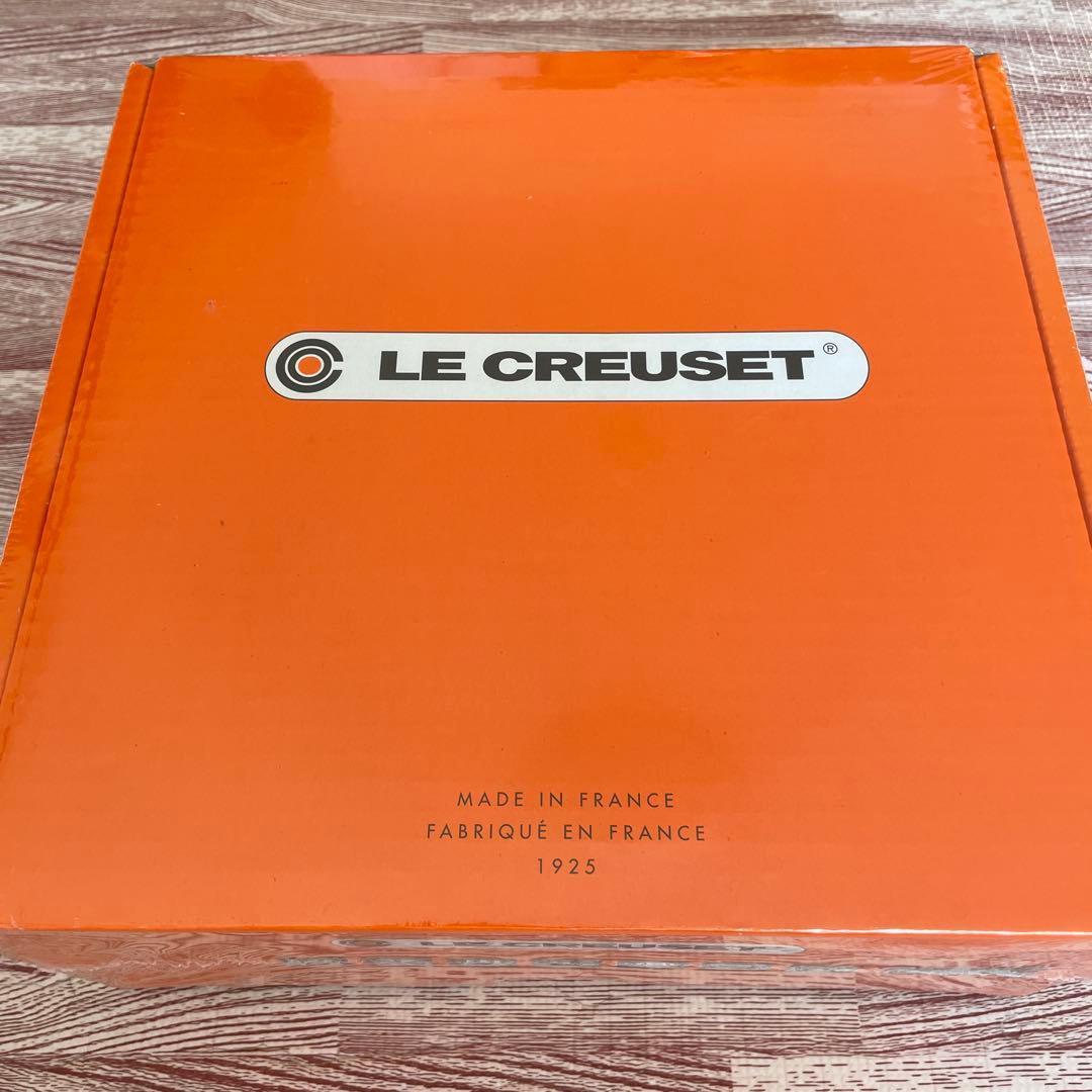 ル・クルーゼ　ココットロンド　チェリーレッド