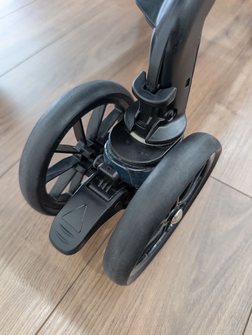 【美品・限定品】Combi スゴカルα‬4キャス　エッグショック HT