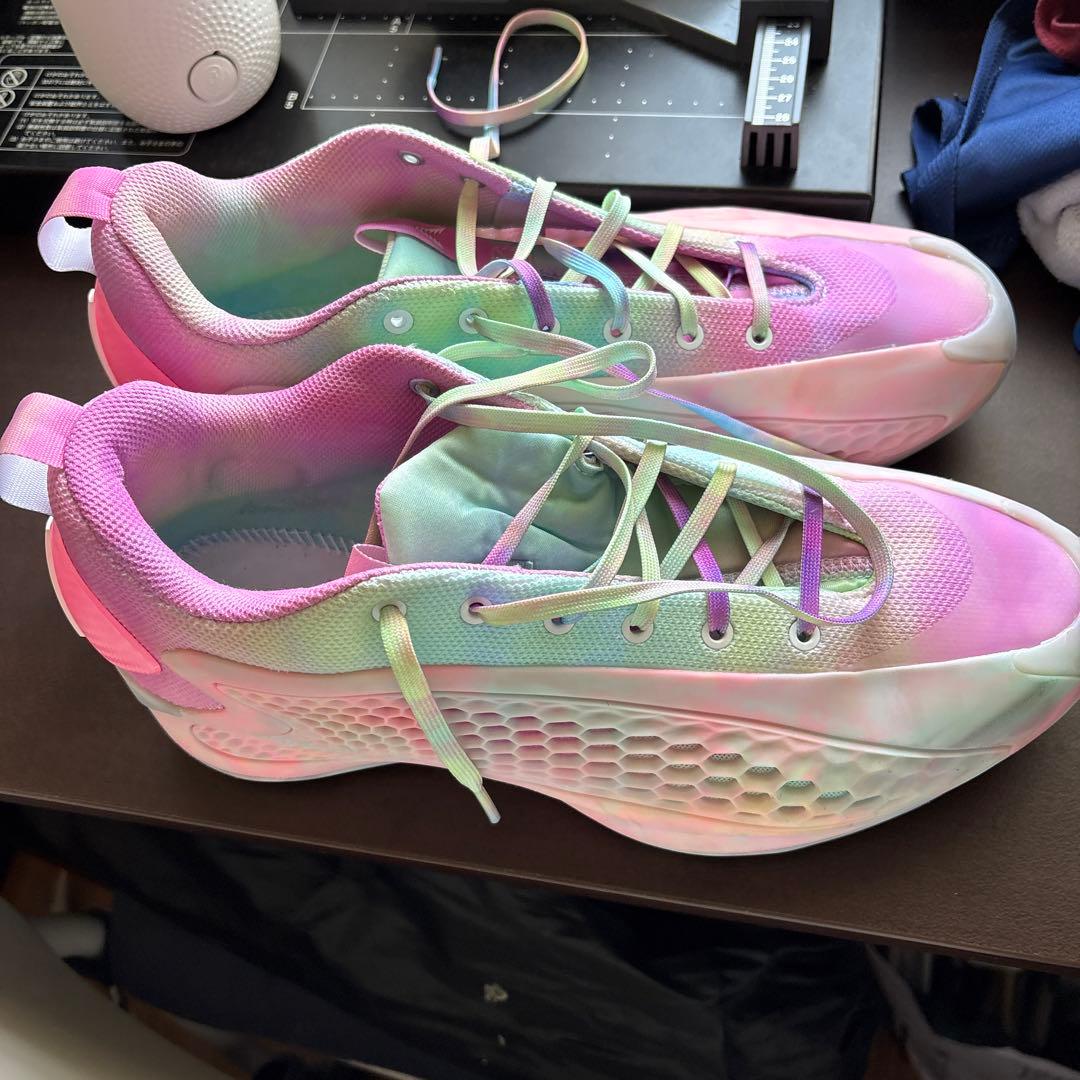 AE1 バスケットボールシューズ　adidas