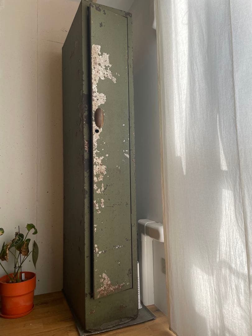 スチールラック・メタルラック 1980s American vintage school cabinet