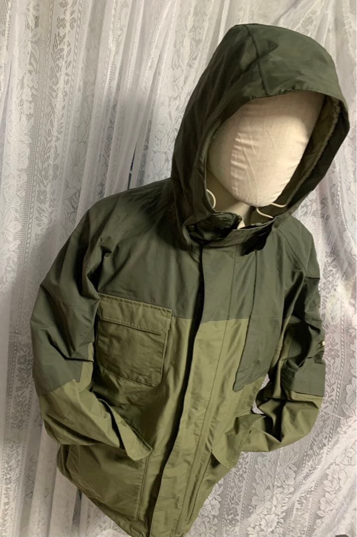 BURTON RONIN バートン　スキー　スノボウエア　GORE-TEX 　L