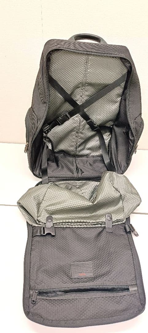 トゥミ TUMI 22472DHブラック「リムーア」ウィールド・バックパック