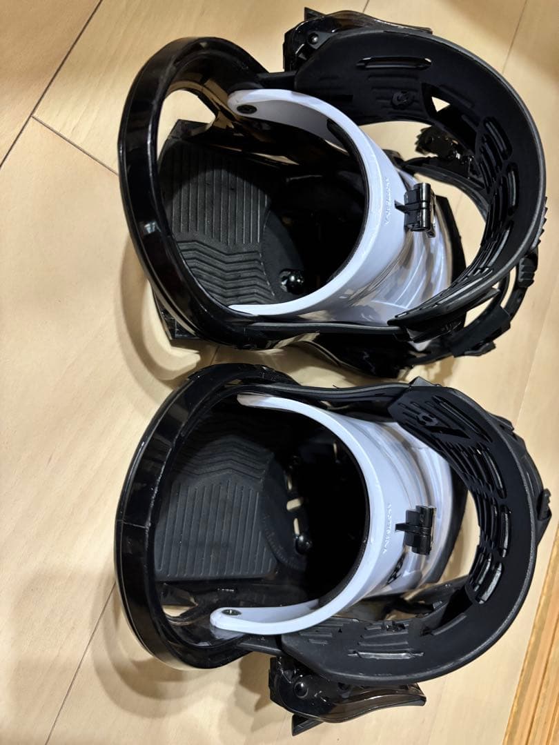 スノーボード（バイン付き）