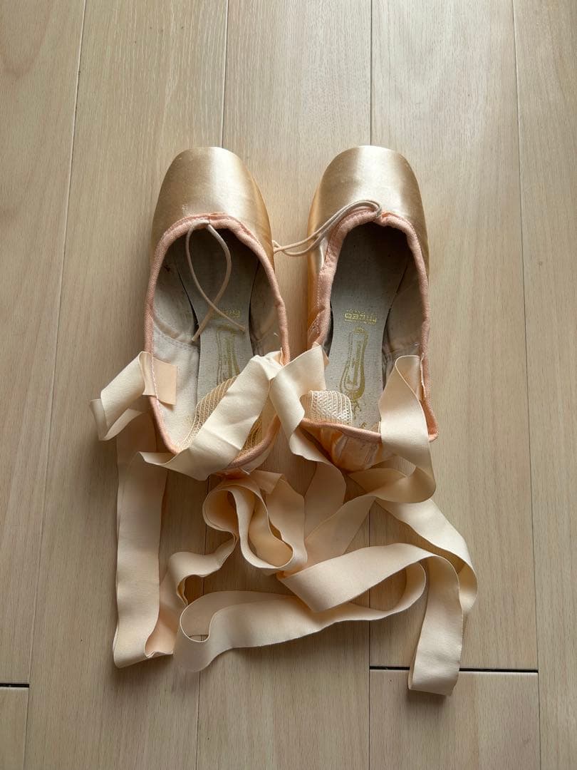 【新品未使用】Freed トゥシューズ サイズ2 XXX マーク ト音記号