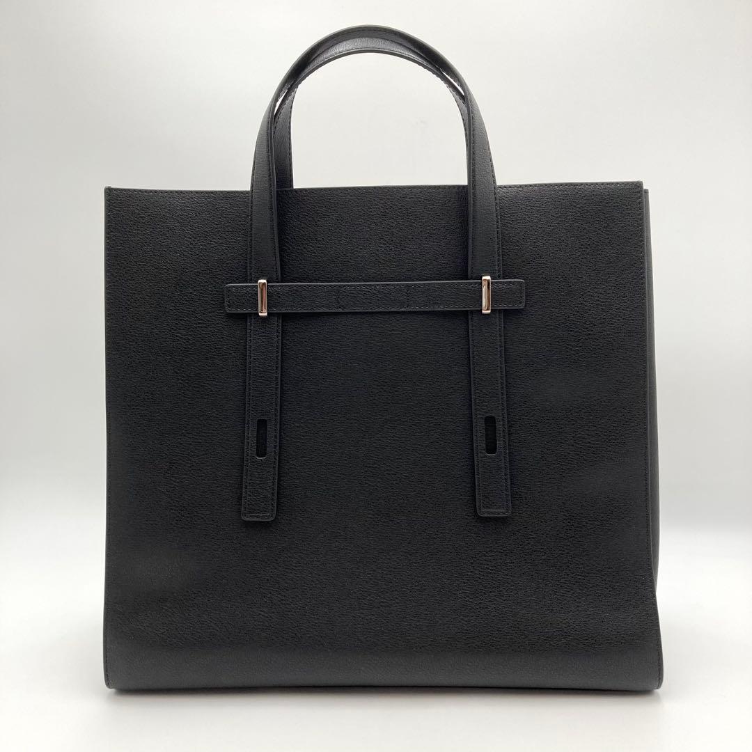 eico minami✨FURLA ジョーヴェL トートバッグ 黒 レザー