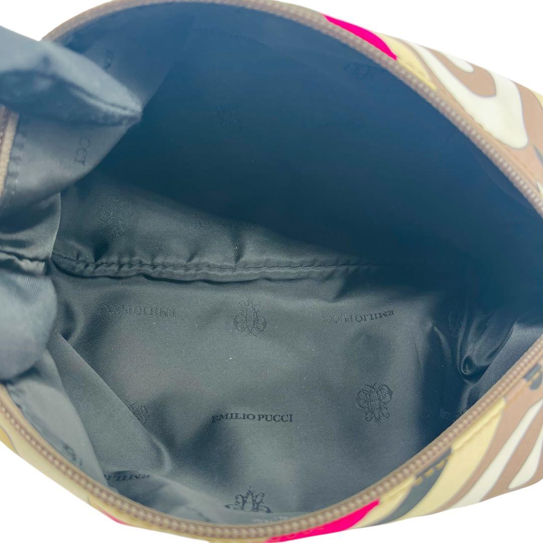 極美品✨EMILIO PUCCI ポーチ　アクセサリーポーチ　プッチ柄