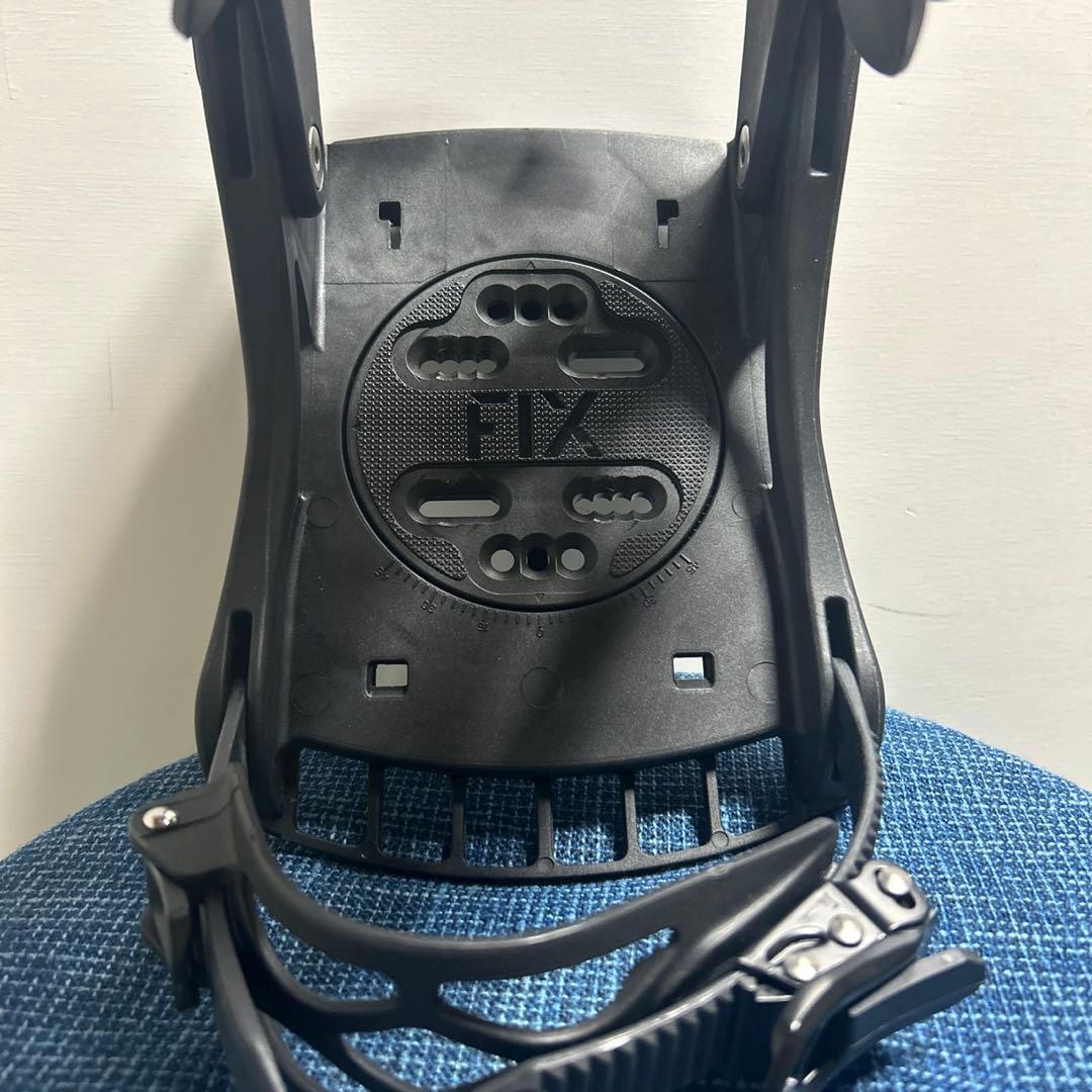 新品未使用FIX BINDING TRUCE Mサイズ