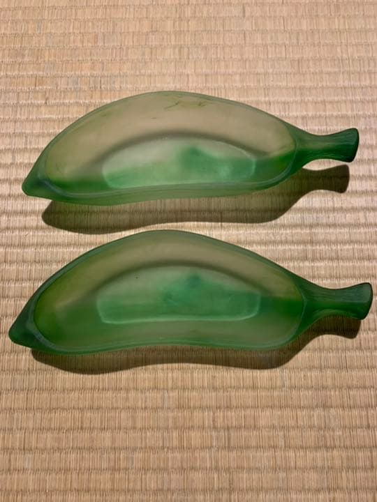 バナナ型のガラス器