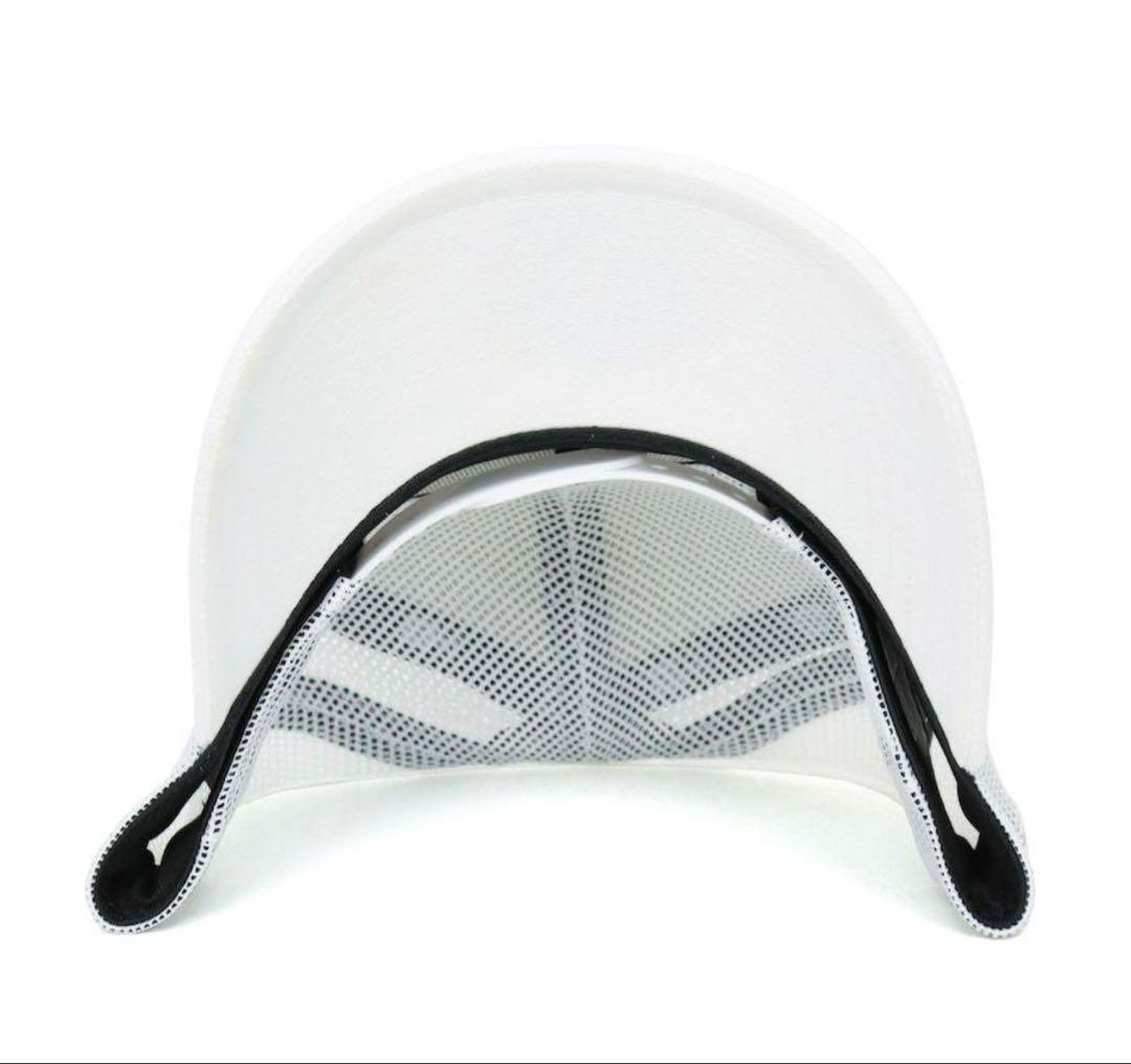 読売ジャイアンツ　ニューエラ ラインストーン　9FORTY ホワイト　新品未使用