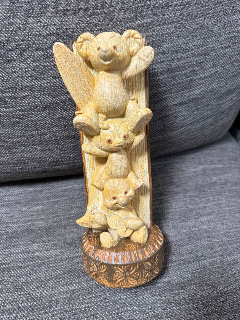 アウラニ　ディズニー　ダッフィー　リーナベル　オルメル　木彫り風　置物