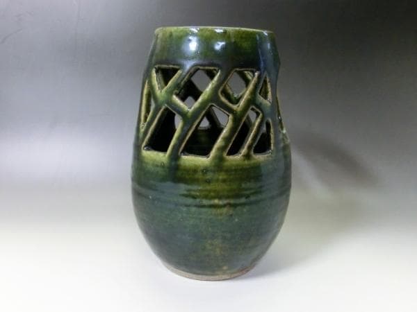 花瓶■織部 緑釉透かし花生け 宝仙 穴あき花器 口広壺 古美術 時代物 骨董品■
