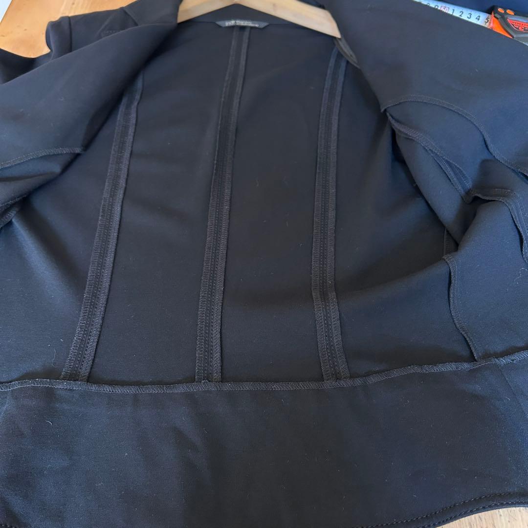 大きいサイズ46,44 23区　黒ストレッチパンツスーツ