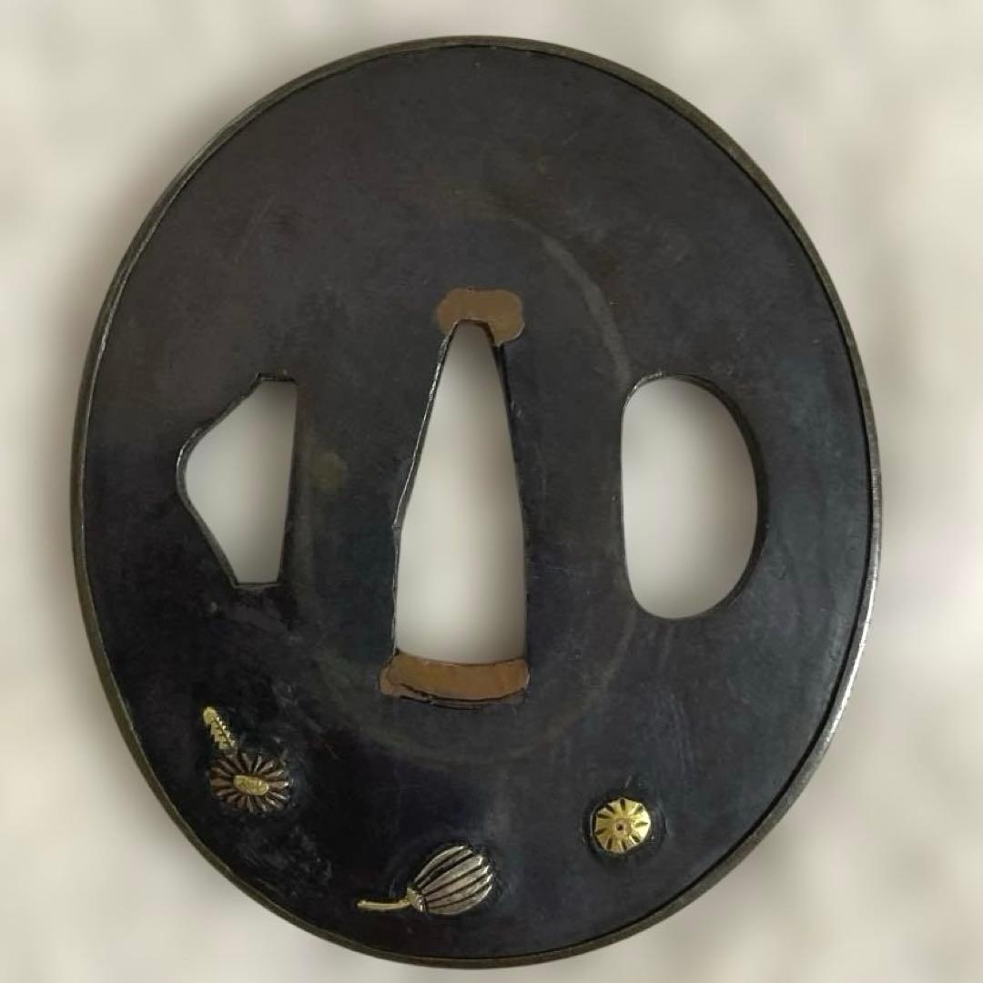 B-32 鍔　武具　刀装具　金銀象嵌　銅製　刀　装飾品　美術品　工芸品　骨董品