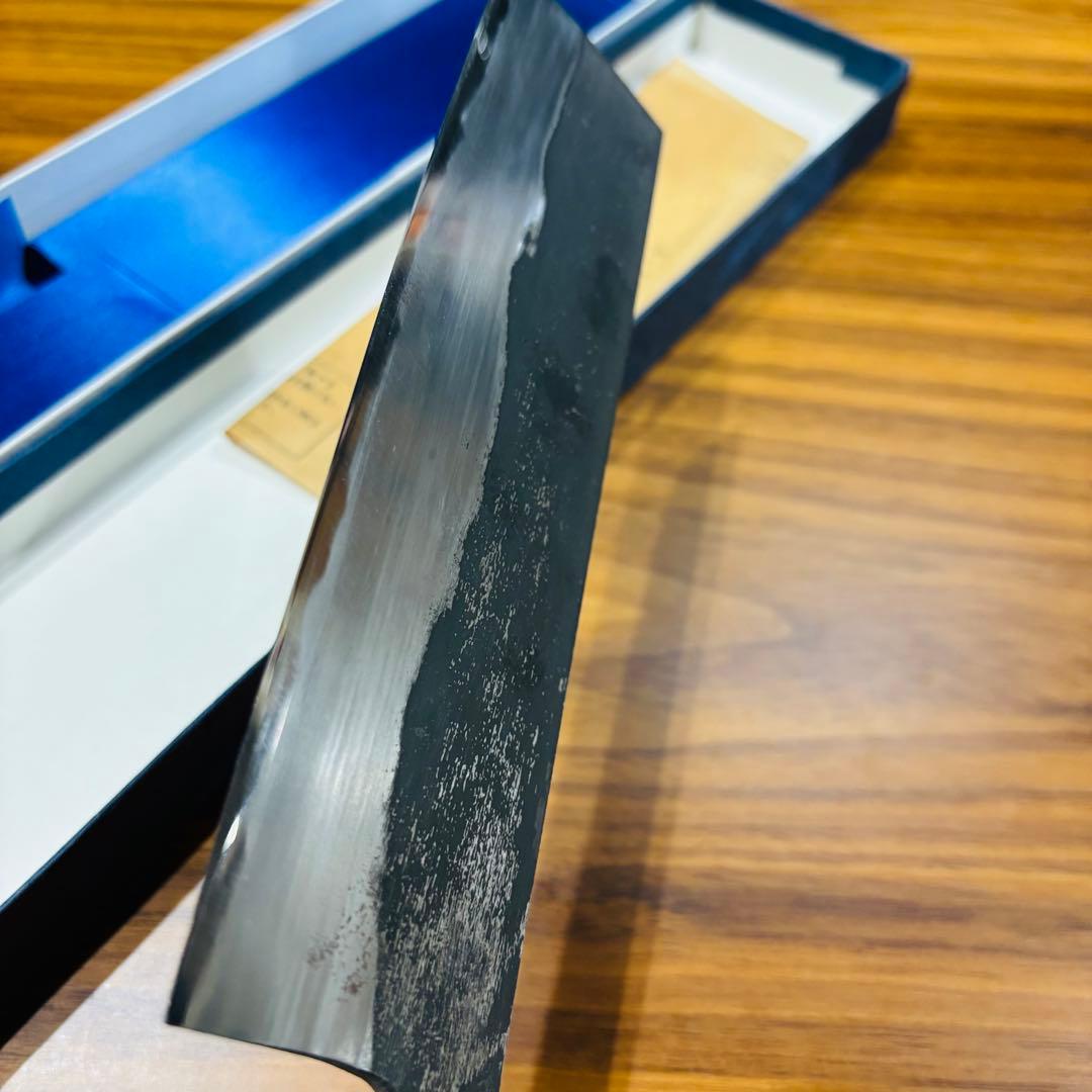 重房　包丁　三条鍛冶　飯塚解房　(銘/重房) 165mm 菜切包丁　黒打ち仕様