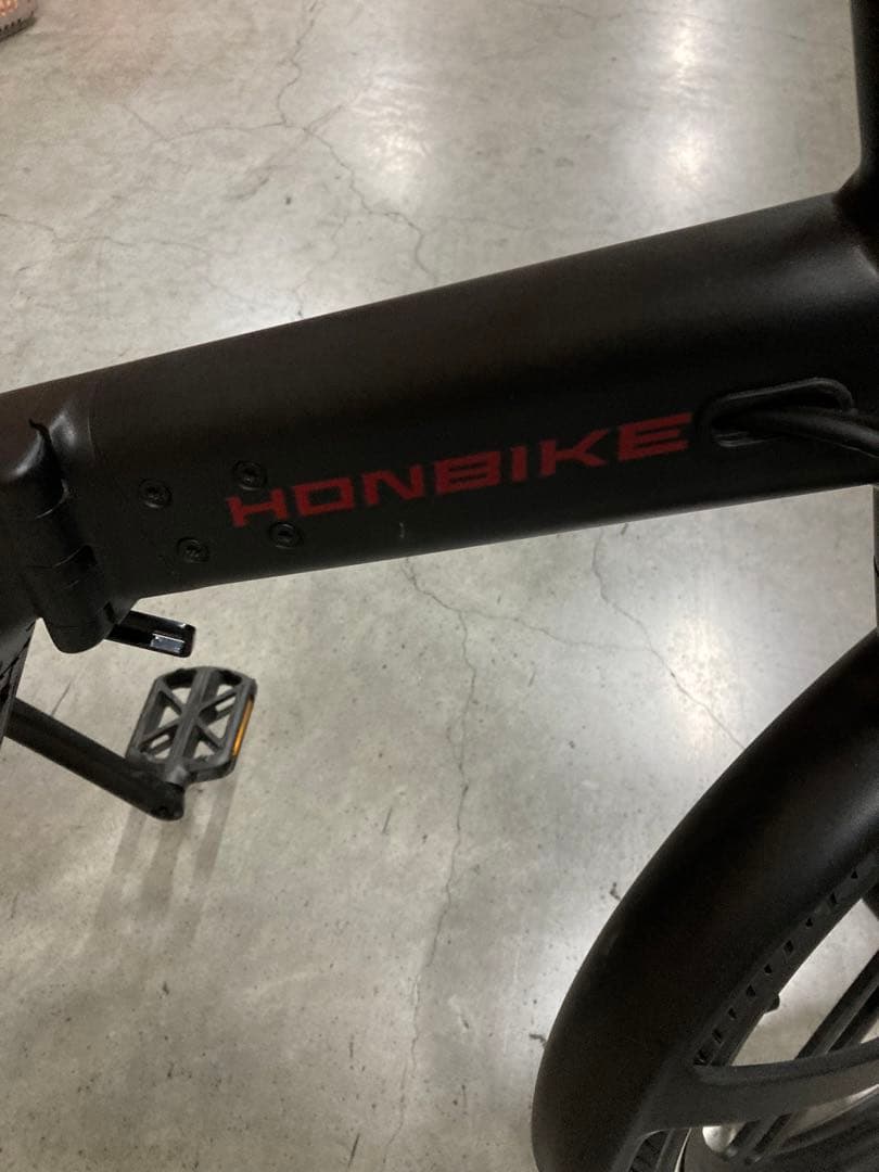 賢い猫専用★HONEBIKE チェーンレス 折りたたみ 電動アシスト自転車