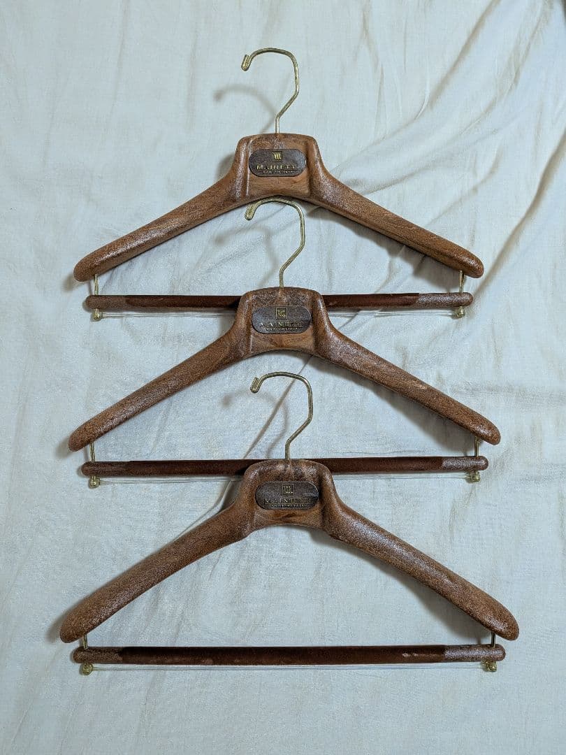 【J】MAINETTI コートハンガー（イタリア産）6本セット