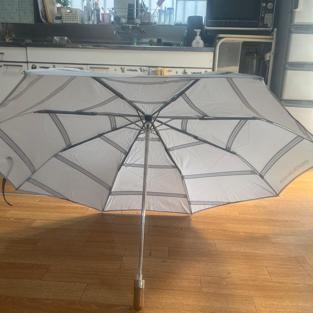 LOUIS VUITTON グレー ストライプ傘