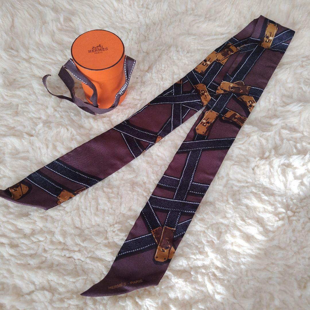 エルメス　ツイリー TRES KELLY　シルクスカーフ