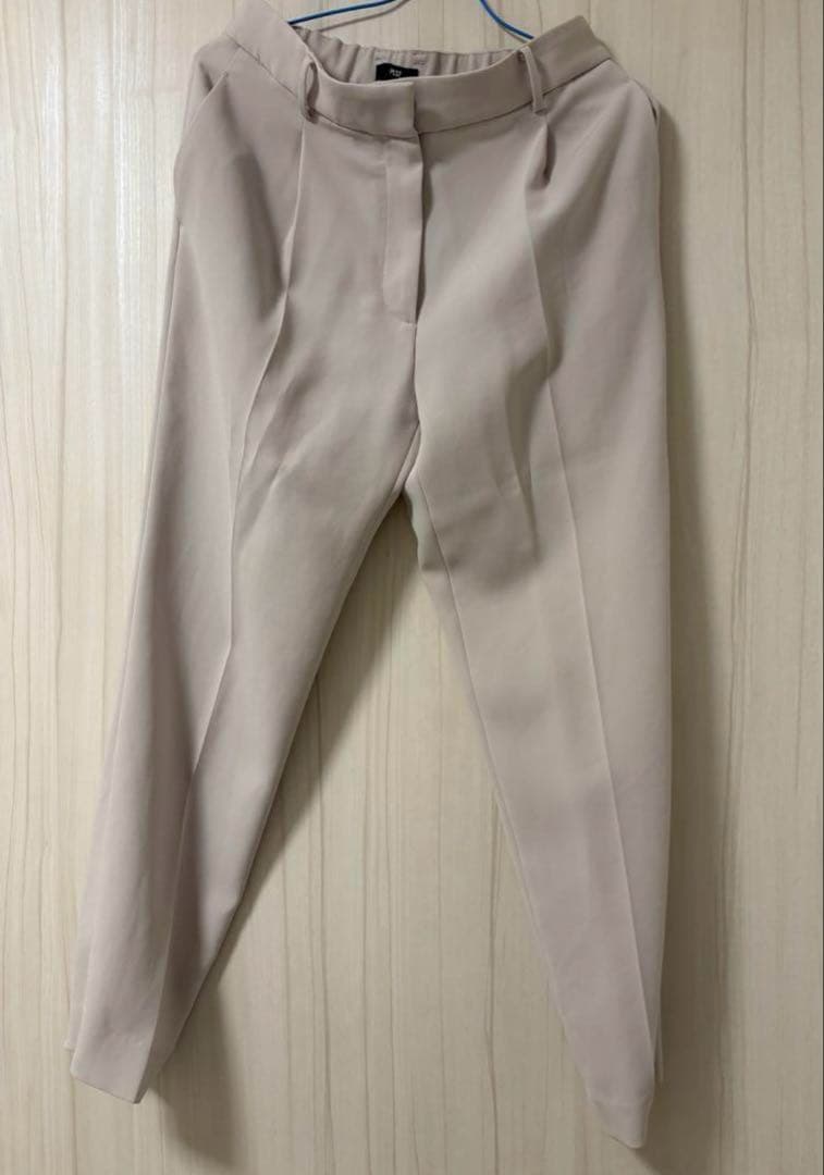 美品　PLST現行タグ　トリアセブレンド　パンツスーツ　セットアップ　ベージュM