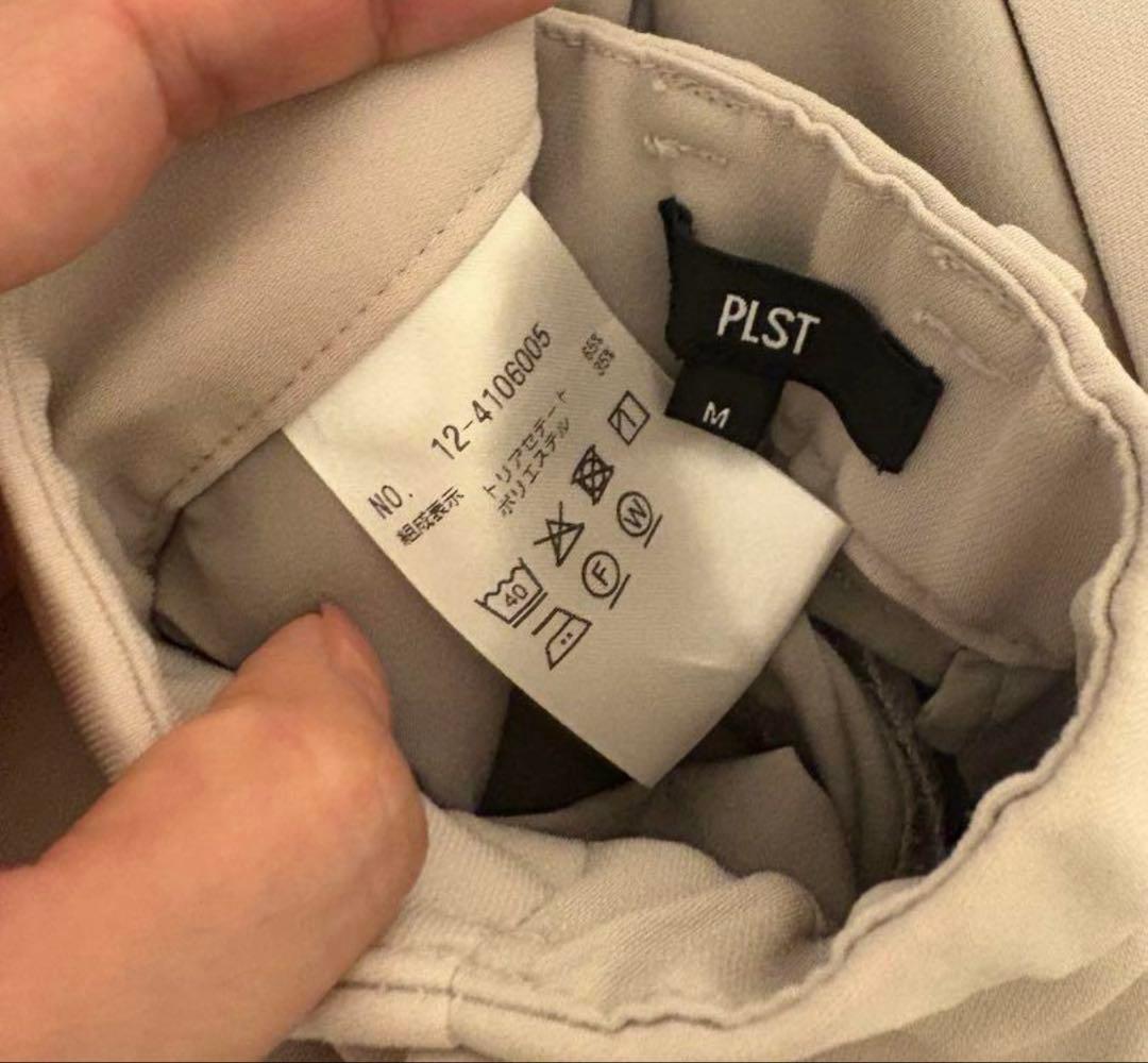 美品　PLST現行タグ　トリアセブレンド　パンツスーツ　セットアップ　ベージュM