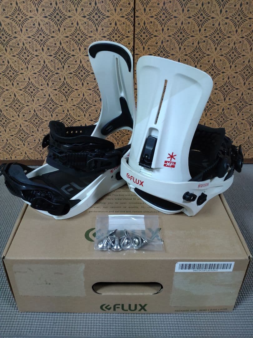 17-18 FLUX XF Sサイズ フラックス ビンディング