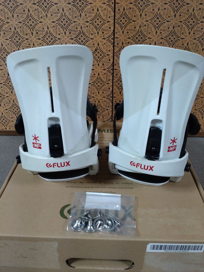 17-18 FLUX XF Sサイズ フラックス ビンディング