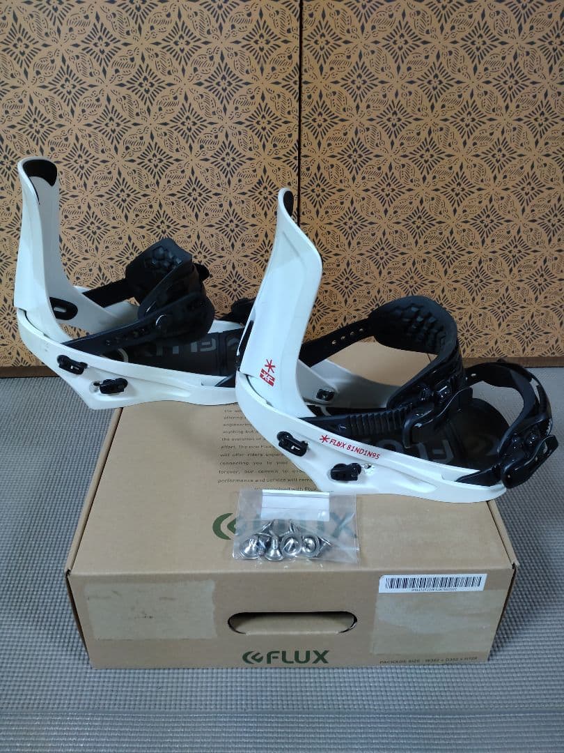 17-18 FLUX XF Sサイズ フラックス ビンディング