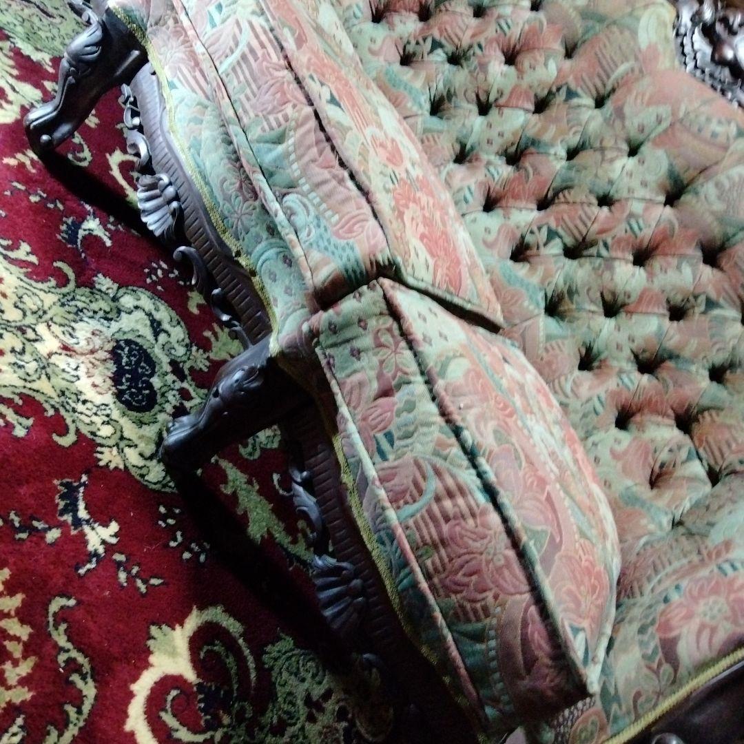 らむ　ビクトリアンスタイル 　3人掛けソファ