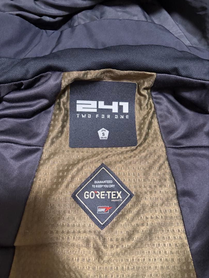 スノーボードウェア 241 GORE-TEX