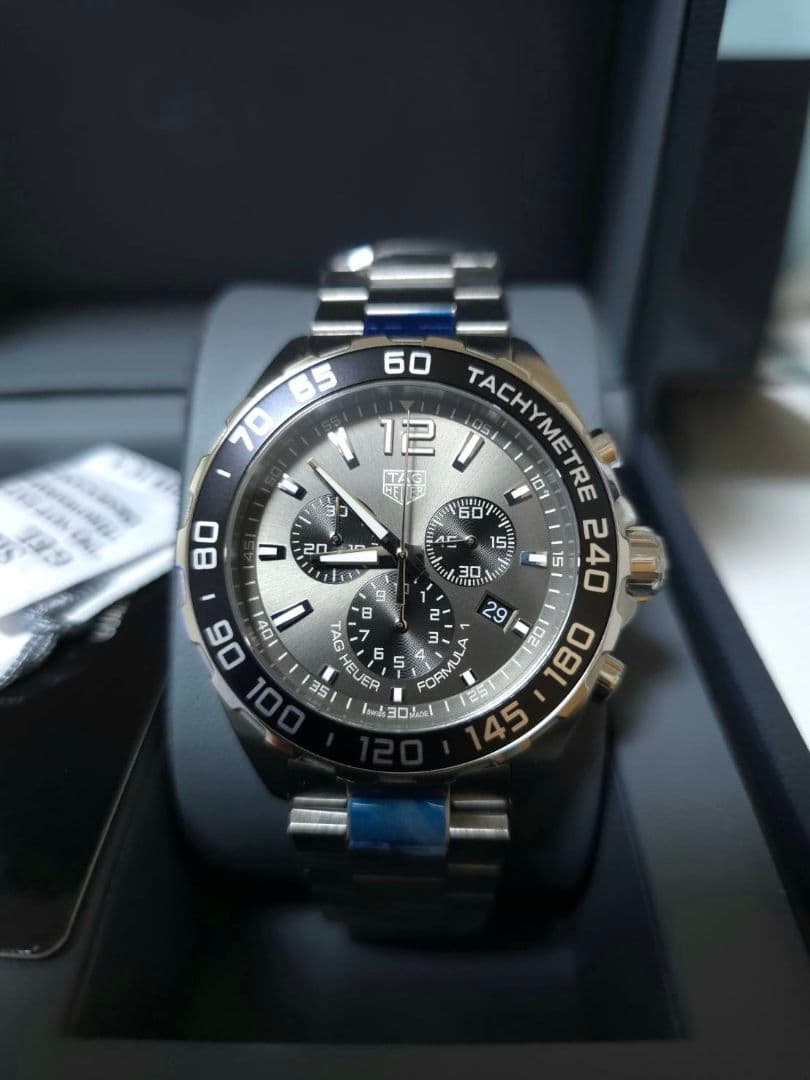 【限定価格！新品】タグホイヤー CAZ1011.BA0842 腕時計　人気モデル