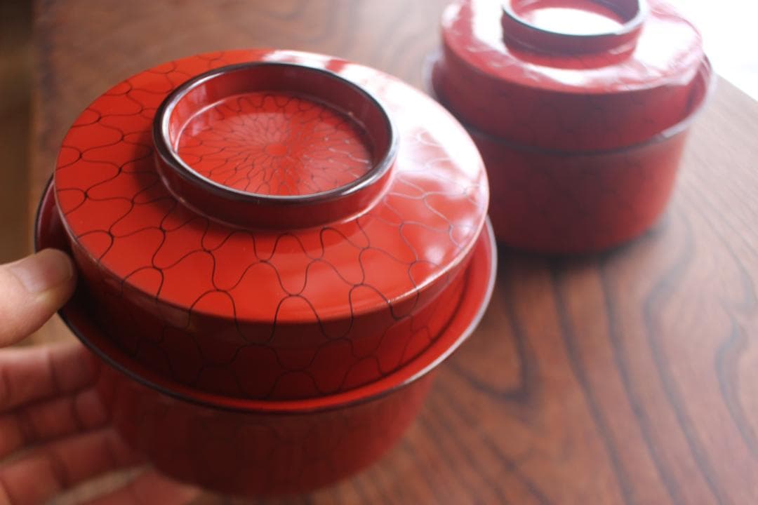 デッドストック！上質朱漆に風情ある網目文の映える筒形大椀2点（検京塗煮物椀