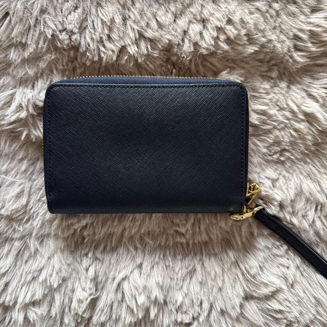 Tory Burch ブラック 二つ折り財布