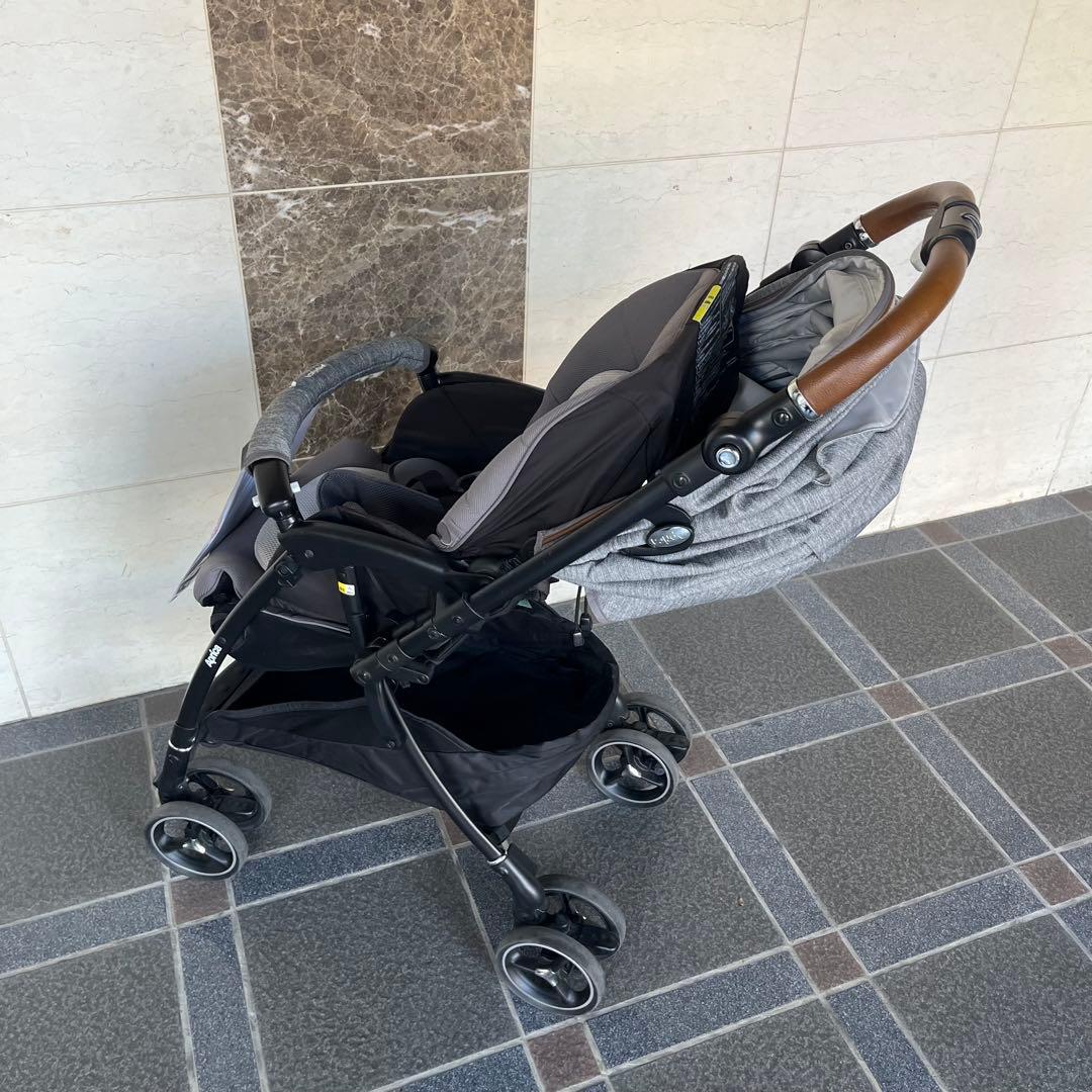 【美品】限定 アップリカ ラクーナビッテクッション ベビーカ2021年製