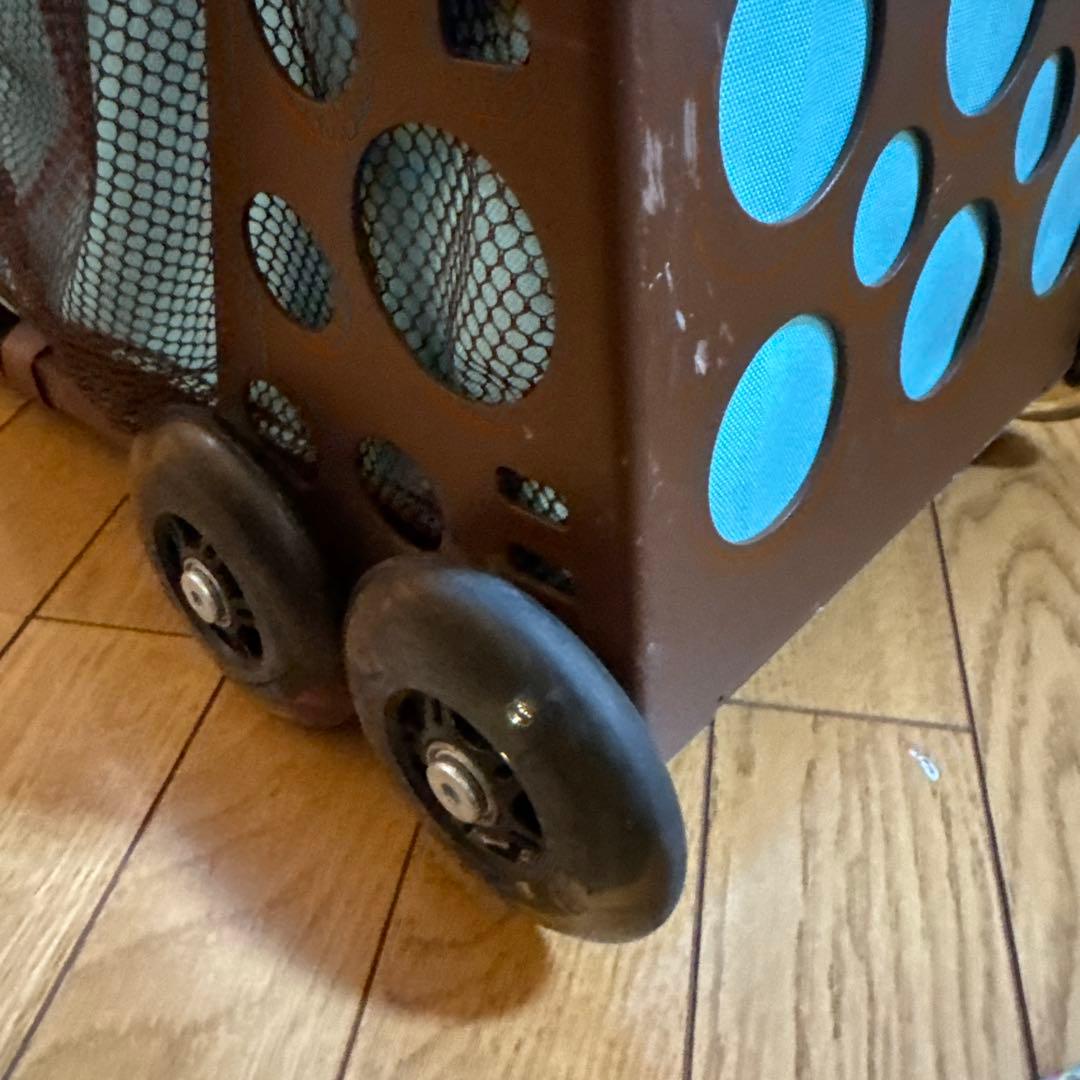 中古★ZUCA 座れるキャリーケース