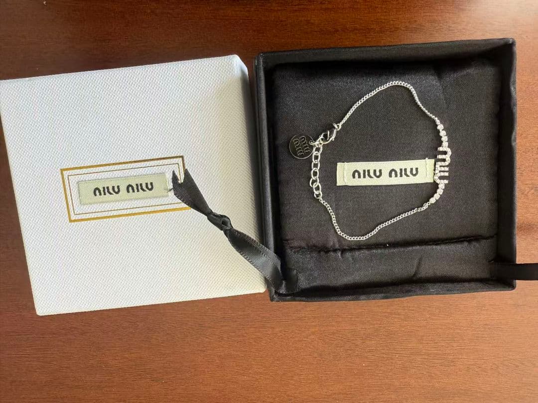 MIU MIU ミュウミュウ シルバーブレスレット新品同様